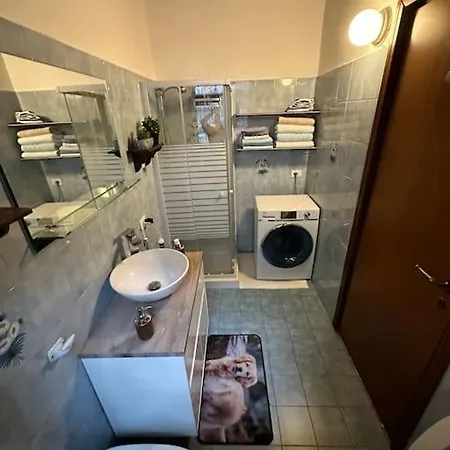 Lovely Central 2-Bedroom Apartment Milan Exterior photo