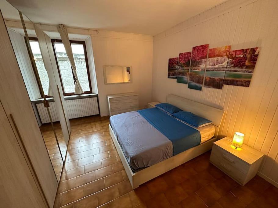 Lovely 2-bedroom Appartamento Milano